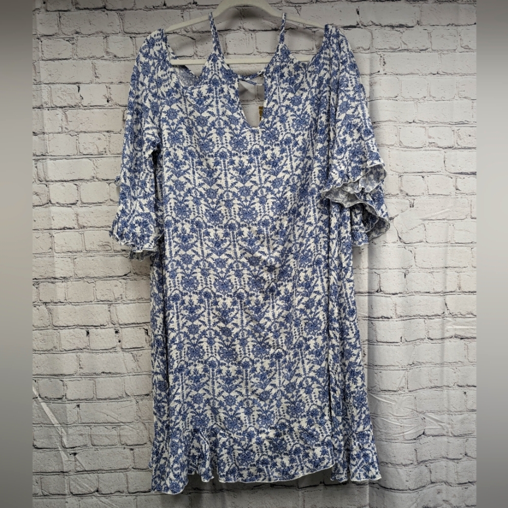 NWT Suzanne Betro dress